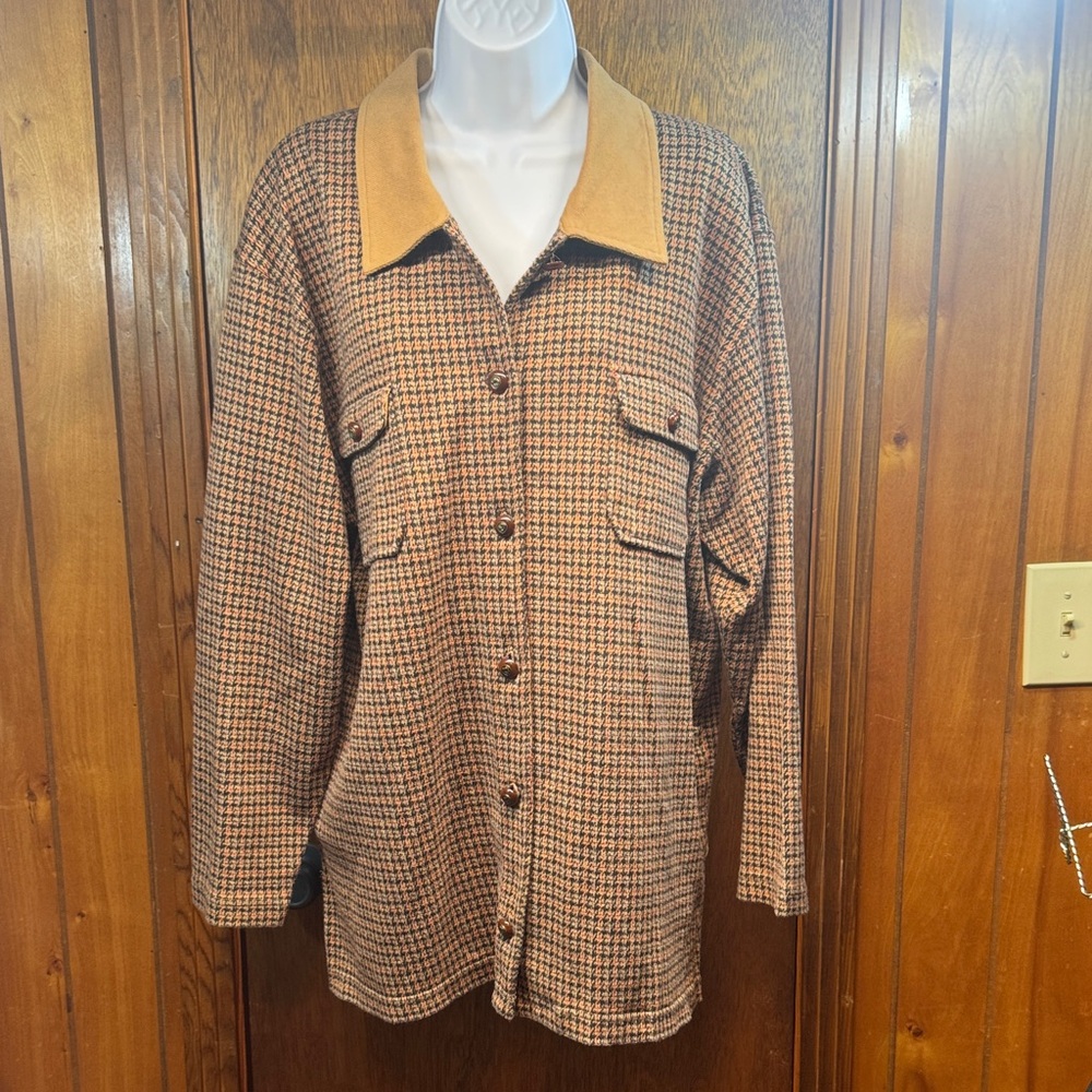Elizabeth‎ Liz & Co. Woman’s Brown Checkered Jacket